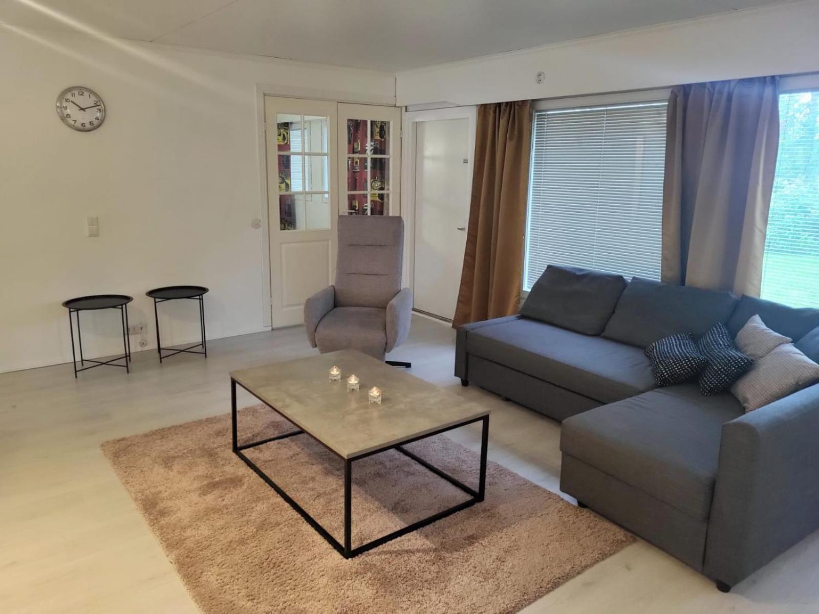 Ferienwohnung Tilava Uudistettu Perheasunto Rovaniemi Exterior foto